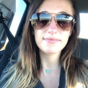 Meet your Posher, Kelsey